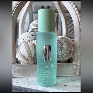 Clinique Clarifying Lotion 1